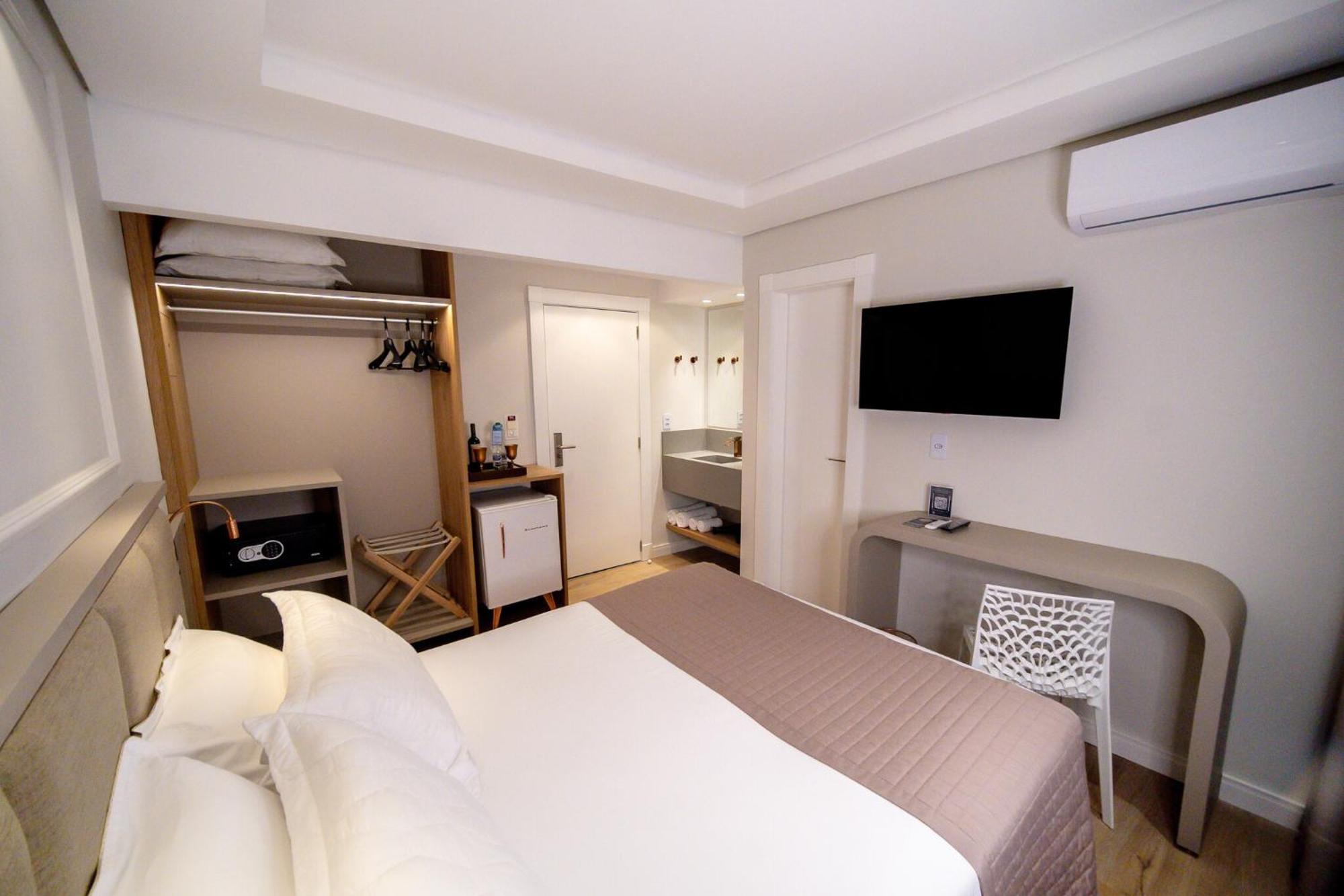 Hotel Marimar The Place Balneário Camboriú Buitenkant foto